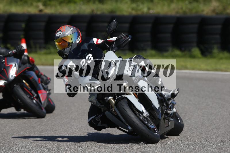 /Archiv-2024/29 12.06.2024 MOTO.CH Track Day ADR/Gruppe gelb/23